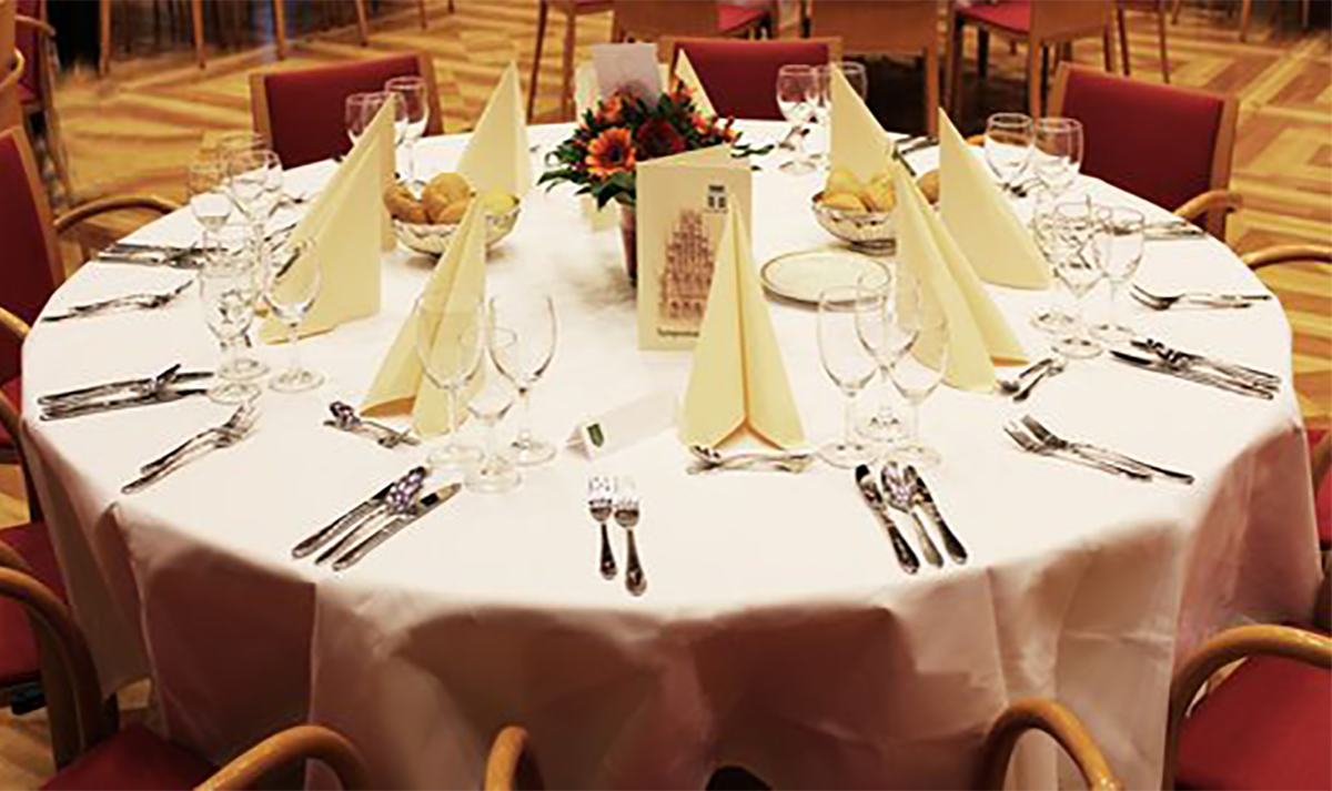 Tischdecke Restaurant weiß ohne Muster Tischdecke Restaurant weiß ohne Muster