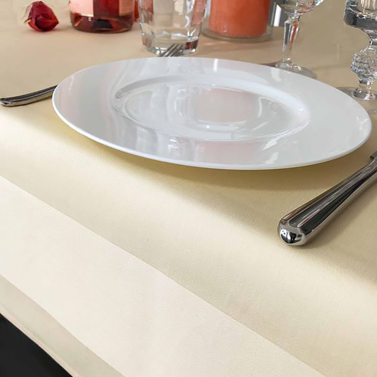 Gastronomie-Tischdecke sekt im Atlaskante Gastro-Tischdecke sekt mit Atlaskante